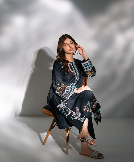 Dusky Ravine | 2 pc Stitched