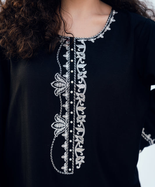 Night Frost | 2 pc Stitched